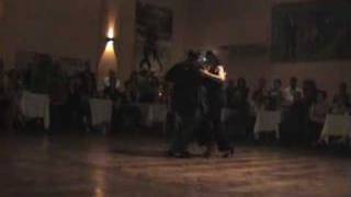 SALON CANING GUSTAVO NAVEIRA Y GISELLE ANNE TANGO