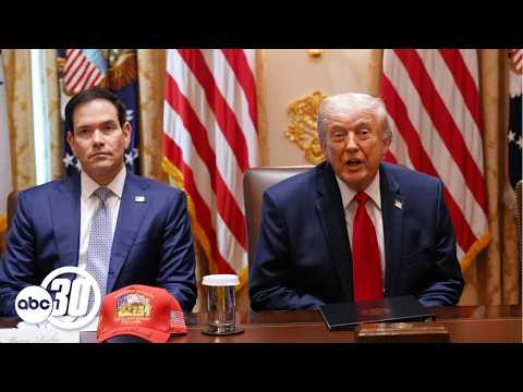 Trump meeting with aides to discuss Iran deal