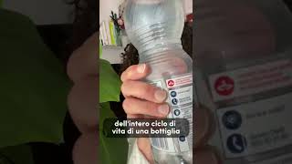 È meglio una bottiglia di plastica o una bottiglia di vetro