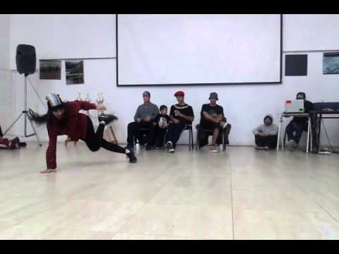 bboy ariel (junin) vs BBOy de rosario ,