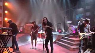 Underoath - Too Bright To See Too Loud To Hear (live @ FUEL TV)