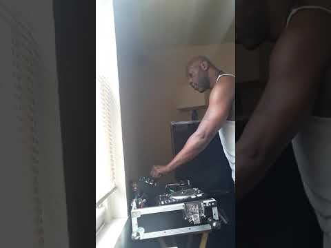 , DJ shakim working out in his house