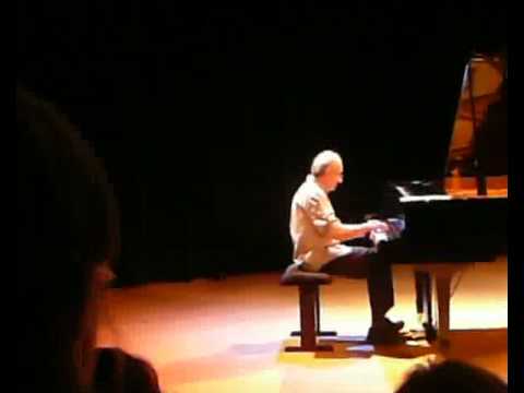 Rhythm-a-ning (de T.Monk) par Daniel Goyone en piano solo
