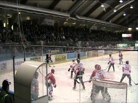 Vaasan Sport - Kouvolan KooKoo  2 - 0 maali