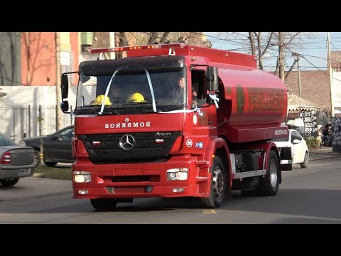 Bomberos Voluntarios de Pergamino en caravana por el 2 de junio, día del Bombero Voluntario