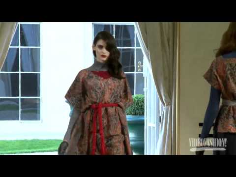 Alexis Mabille AW 2011-12 - Videofashion