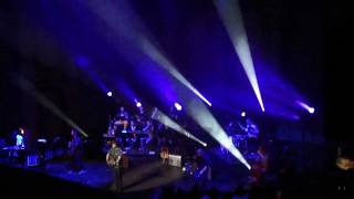 Dan Mangan performs "If I Am Dead" Live (2011-11-09)