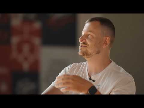 🎥 Video complet  David Karsai, antrenor secund al CSM Oradea: Un antrenor nu vede doar jucători.