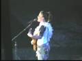 Kelly Clarkson Just Missed The Train Live