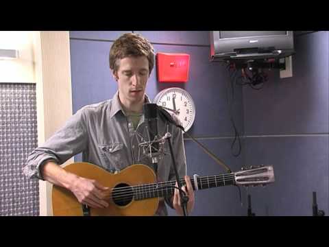 The JKE Sessions - Daniel Martin Moore sings To Make it True