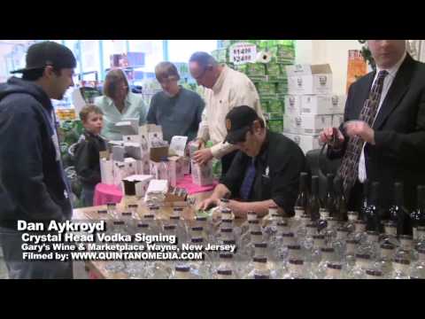 Dan Aykroyd Visits Gary's Wine & Marketplace in Wayne NJ April 11 2009