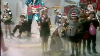 Wizzard - i wish it could be christmas every day lyrics