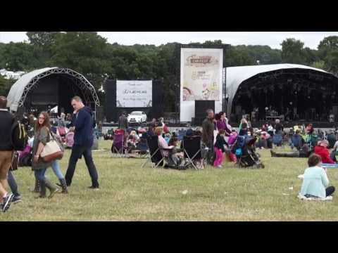 Rockaoke @ Carfest South 2013