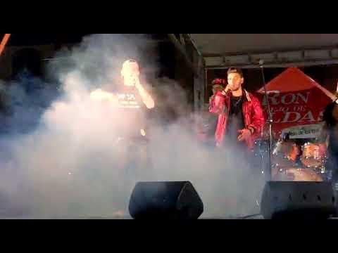 con la fe intacta ekn y el blodia..