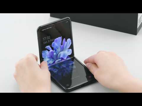 Unboxing the Galaxy Z Flip  | Samsung