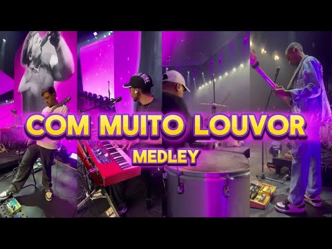 MEDLEY - COM MUITO LOUVOR + ESCAPE + YAHWEH SE MANIFESTARÁ + ETC - Juliane Nogueira ‹ Brendo Lee ›