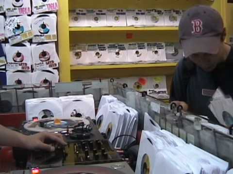 Cisco Record Shop - Tokyo 2002