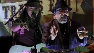 Franco Paletta & The Stingers - Livin the Blues Again