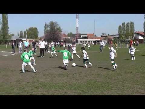 U7 KVV Zelzate - U7A KFC Moerbeke 9 april 2011