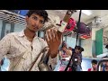Train Me Mila Desi Kalakar Desi Guitar Ke Sath Bhai Ka Talent Ek Bar Jarur Dekhe Must Watch