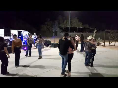 Arrinconamela - Torrenciales de la Sierra En Vivo