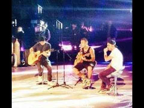 Fedez duetto con Denny La Home - Amici il serale sabato 5 aprile 2014