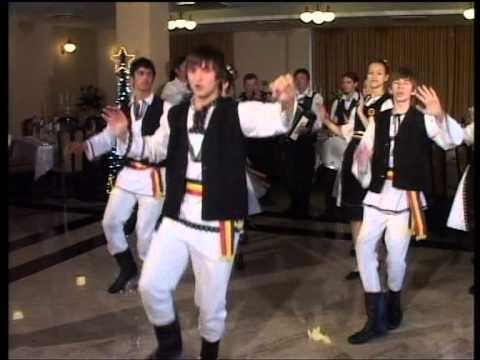 Ansamblul Flori Muresene Dans 1