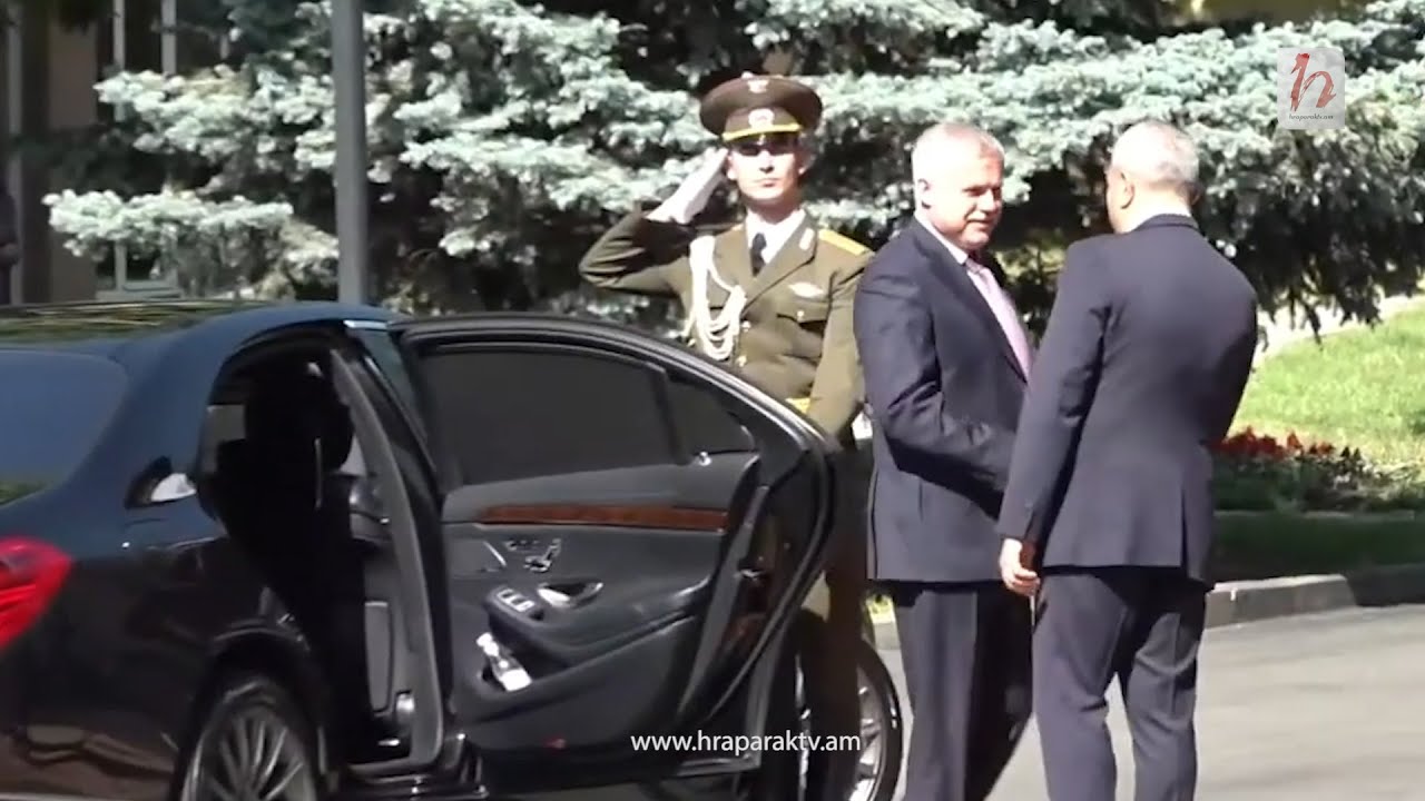 ՀԱՊԿ գլխավոր քարտուղար Ստանիսլավ Զասը ժամանեց Բաղրամյան 26