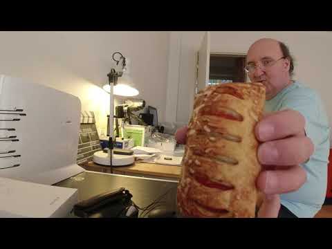 MongoTV_7562 - Min Frokost - OSTEBRØD Med SALAMI og LETMÆLK
