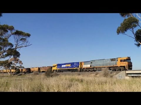 Pacific National "Steelink" steel train in country Victoria - PoathTV Australian Trains