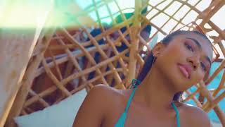 Lagoon pool club in Paris hot parties