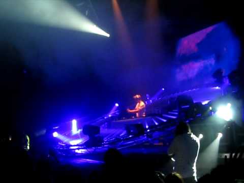 Armin van Buuren live @ Metro City. Perth 5/6/09