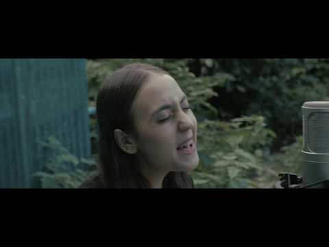 "Lume, Soro Lume",  Ana-Maria Ene & Mellina / "People Help The People", Birdy (Romanian Version)