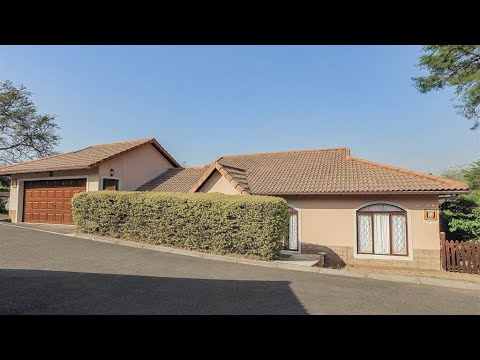3 Bedroom Townhouse for sale in Kwazulu Natal | Durban | Hillcrest | Waterfall | 36 Vil |