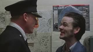 Nitro asks Ratchet for a transfer, clip, Mean Machine 2001