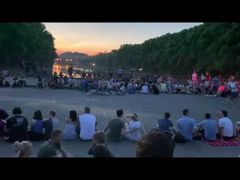 Sachsenbrücke Leipzig 18.06.21 Coronaparty