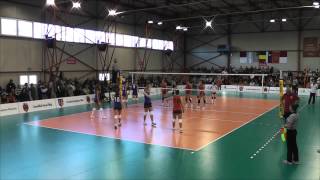 preview picture of video 'C.S.M. Târgoviște - Clubul Sportiv de Volei Alba-Blaj - 5 Octombrie 2013'