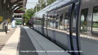 preview picture of video 'SL X60 commuter trains at Södertälje Hamn'