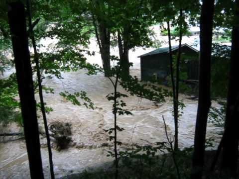 Flooding at Clendenin WV 6/23/2016