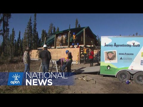 Greenhouse project helps to build community | APTN News