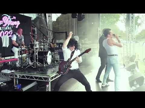 We Are The Champions Featuring Tony Hadley (Ex Spandau Ballet)