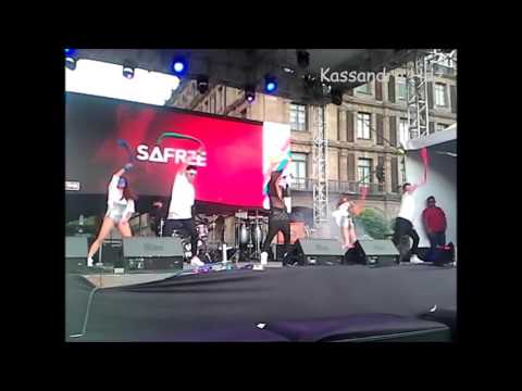 Safree - zócalo CDMX (Marcha del orgullo gay)