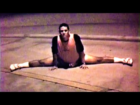 TAEKWONDO fighter ANDRE LIMA training (1991) VENICE BEACH CALIFORNIA USA || KICKING FLEXIBILITY WT
