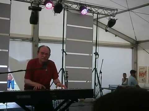 VOTVÍRÁK 2012 - JAROSLAV UHLÍŘ - STROMY