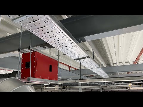 Video afspelen. De video opent in een sub-venster en begint meteen met spelen indien toegestaan.