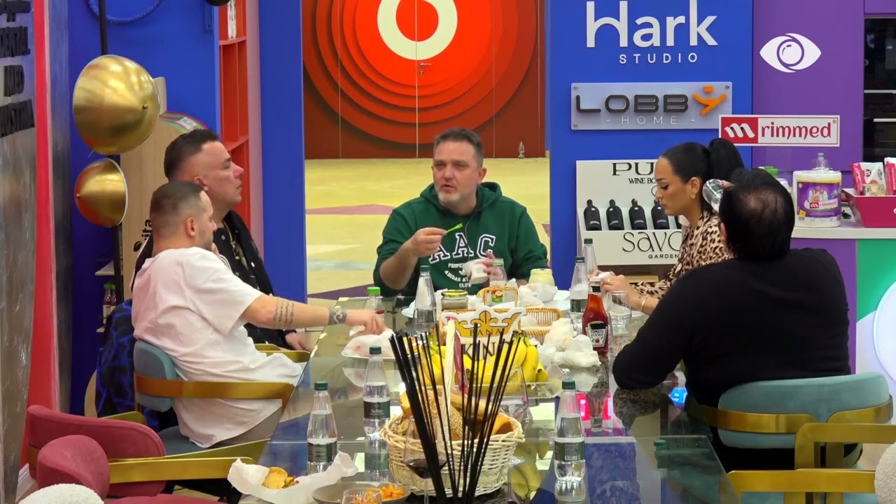 Erjola ‘ngacmon’ Gazin: Ajo vera e vjetër e mirë është… -