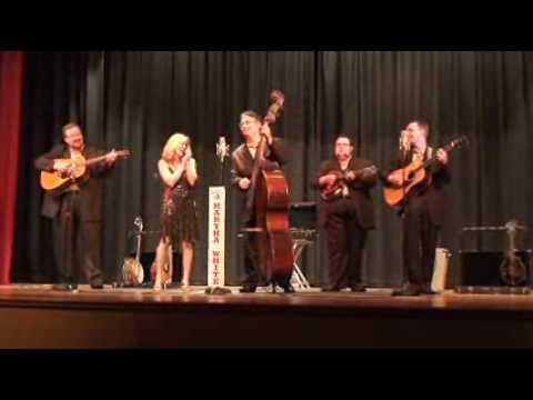 RHONDA VINCENT AND THE MISBEHAVING RAGE