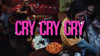 KUČKA – “Cry Cry Cry”