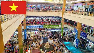 Exploring Vietnam’s Traditional Market 🇻🇳 | Inside Dong Xuan…