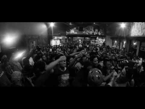 Straight Answer - Ini Saatnya (Live at godbless cafe 2 Malang)